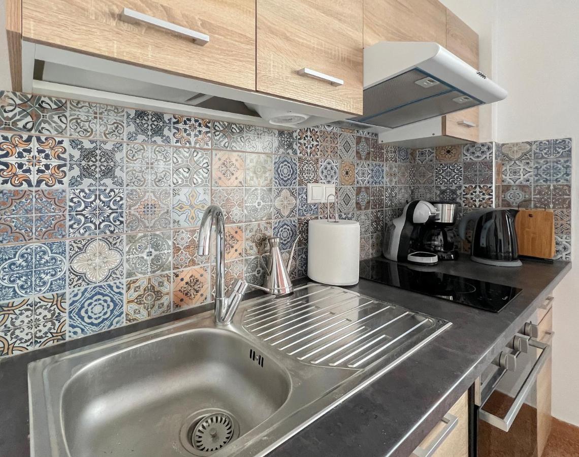 Soho Artsy 55Sqm Apt With Acropolis View Lägenhet Aten Exteriör bild
