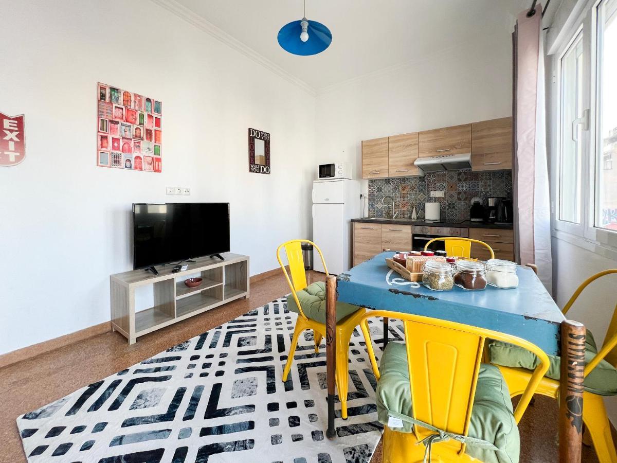 Soho Artsy 55Sqm Apt With Acropolis View Lägenhet Aten Exteriör bild